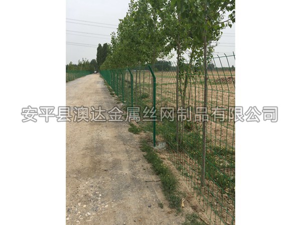 焊接网隔离栅 (9)
