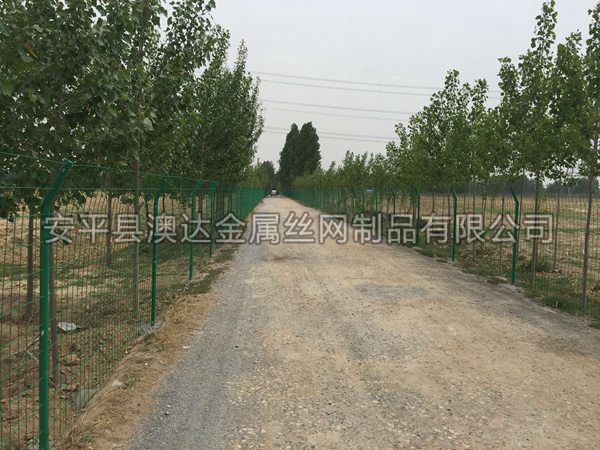 焊接网隔离栅 (8)