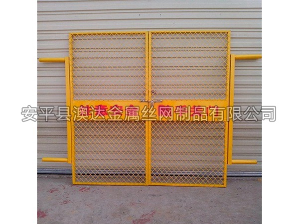 施工临时电梯门 (7)