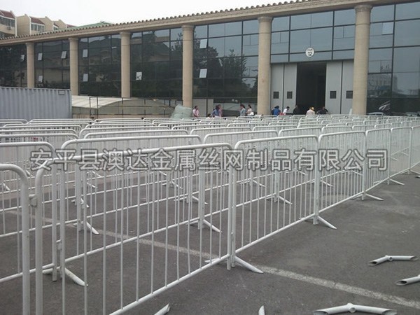 临时移动护栏 (10)